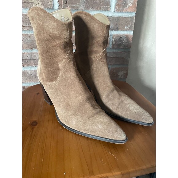 Zara Pointed Toe Suede Boots Heeled Ankle Beige Size EU 41 US Size 10 Zip Back - Picture 1 of 14